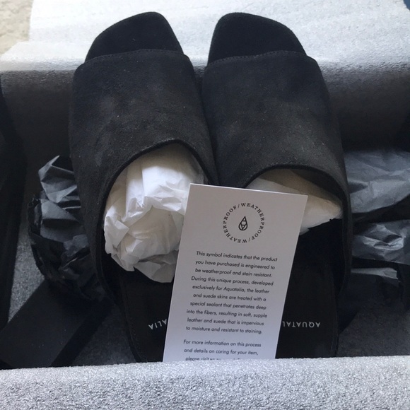 NIB Aquatalia Kayla Weatherproof Suede Sandal Black 6 Pristine Condition - Picture 6 of 12